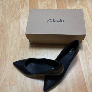 Clarks Laina55 black leather Shoe M